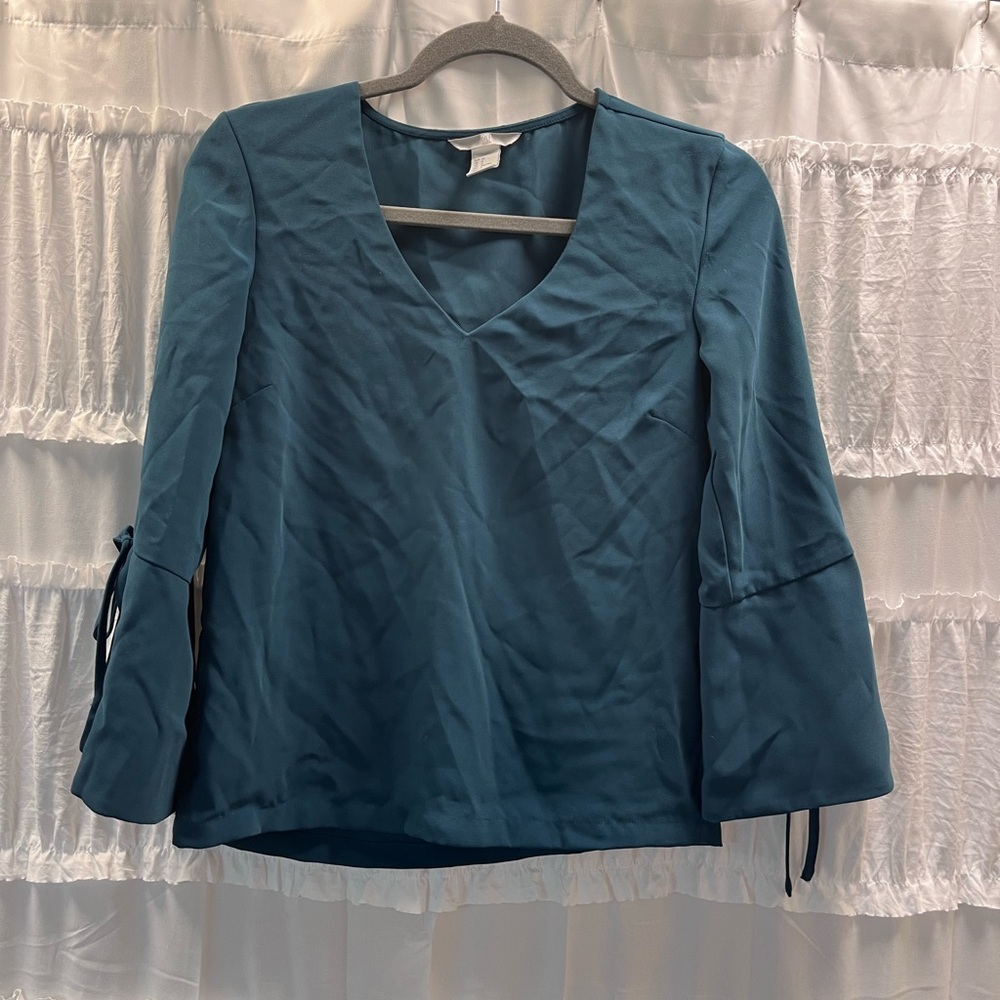 Women's Teal V-Neck Top